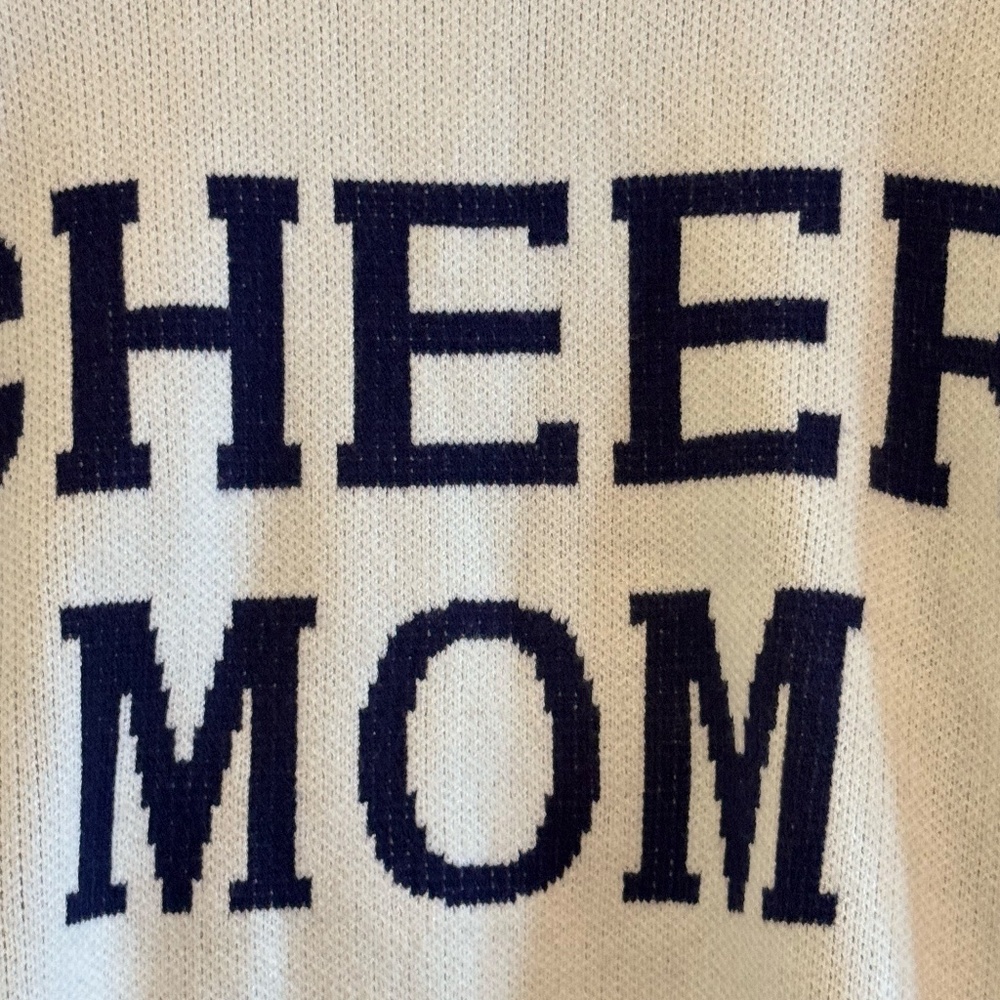dee elly sz XS CHEER MOM sweater - Picture 3 of 4